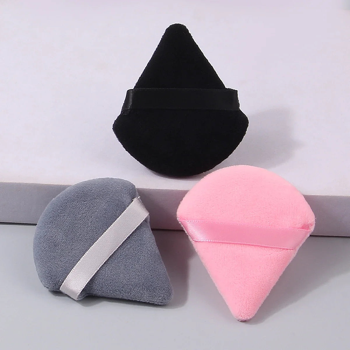 Triangular Flocking Powder Puffs Set of 3 – Nixie Loose Powder