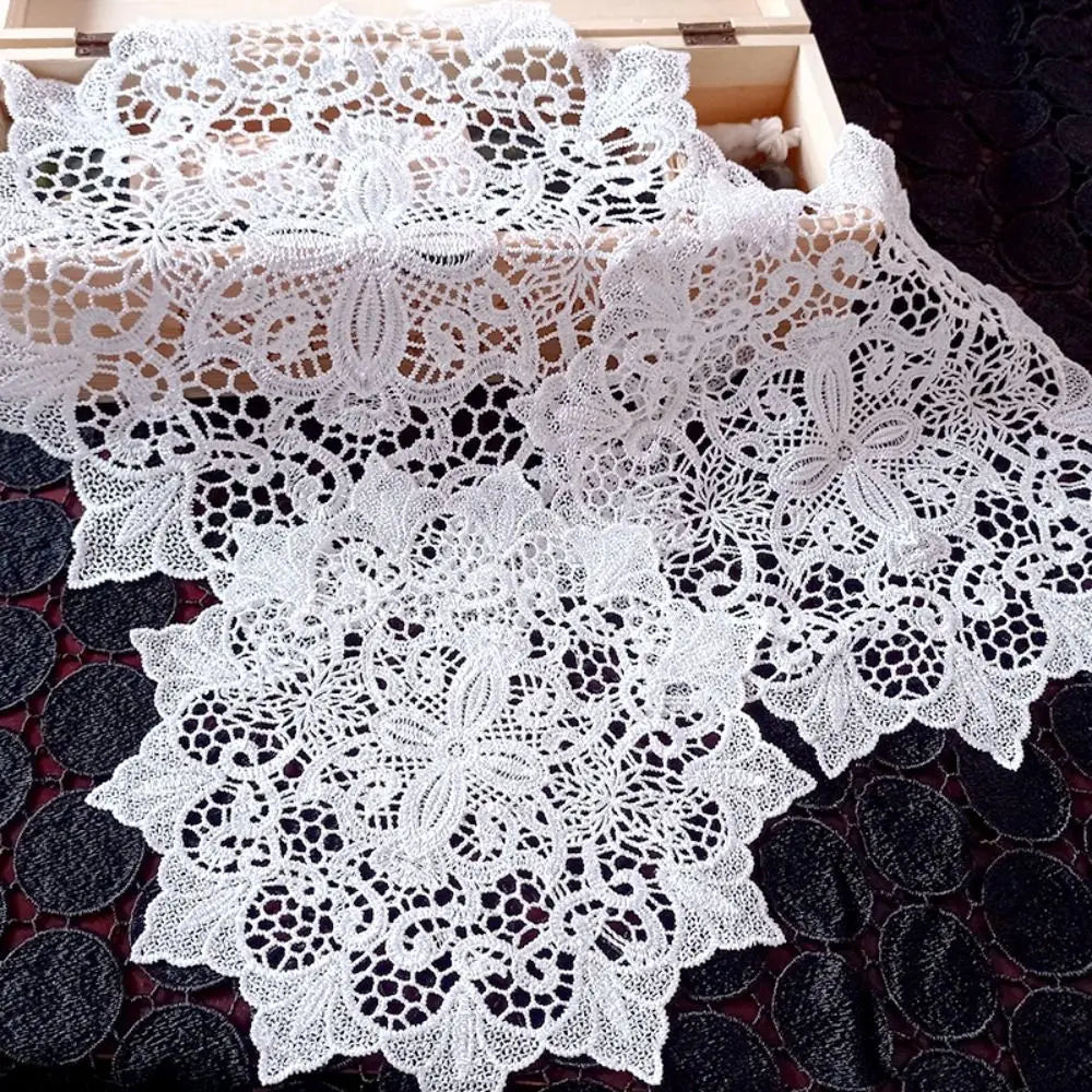 Round White Lace Embroidery Placemat – Floral Hollow Table Mat