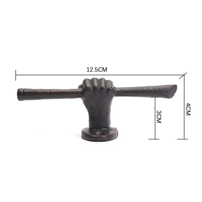 Vintage Iron Hat Hook – Decorative Wall Hanger for Home