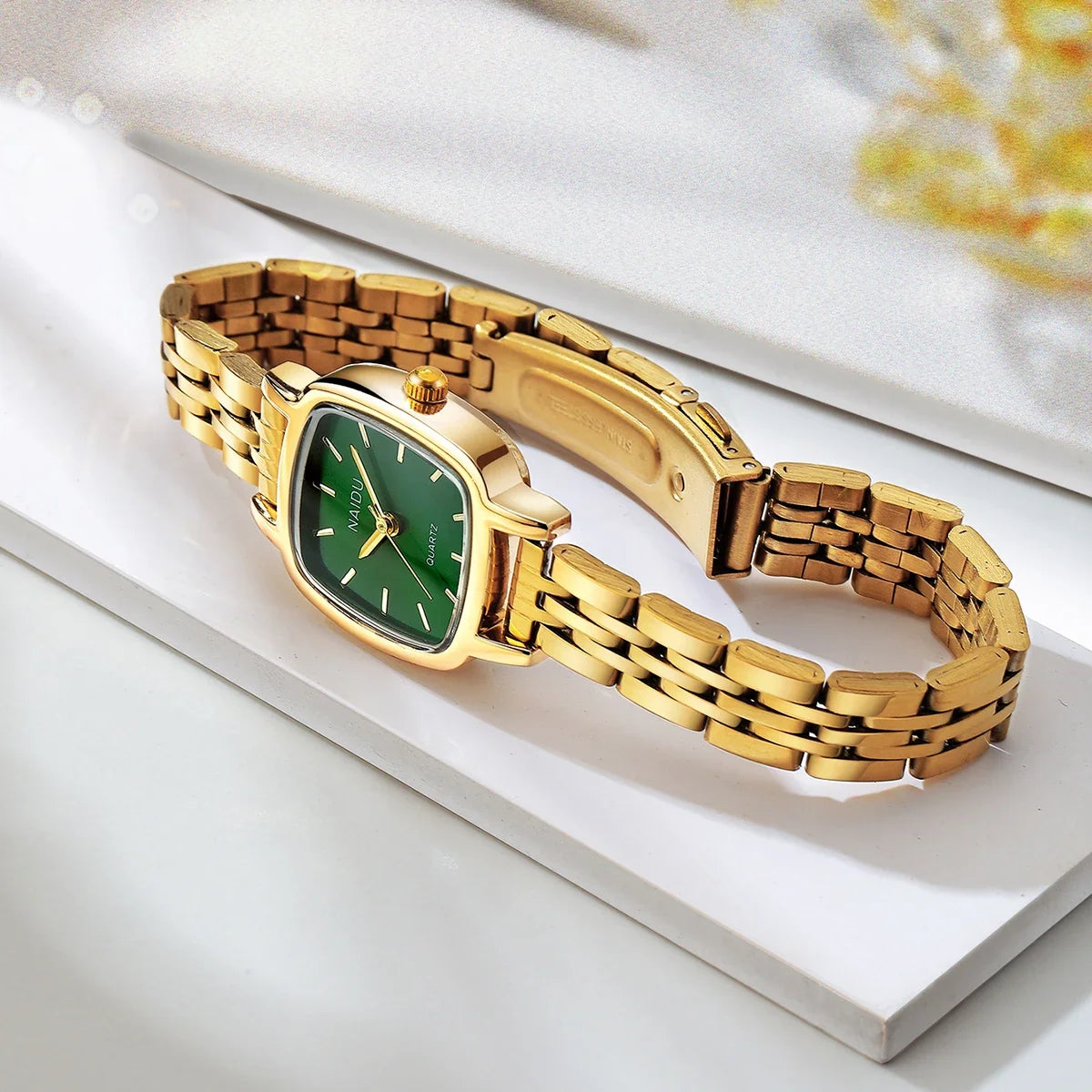 Naidu Gold Stainless Steel Quartz Watch – Business Style