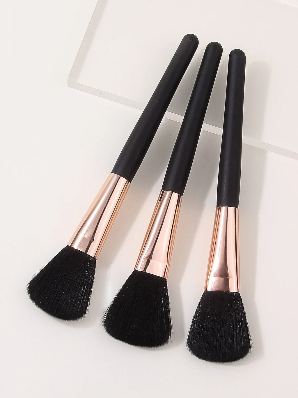 3-Piece Blush Brush Set – Powder, Contour & Bronzer Brushes