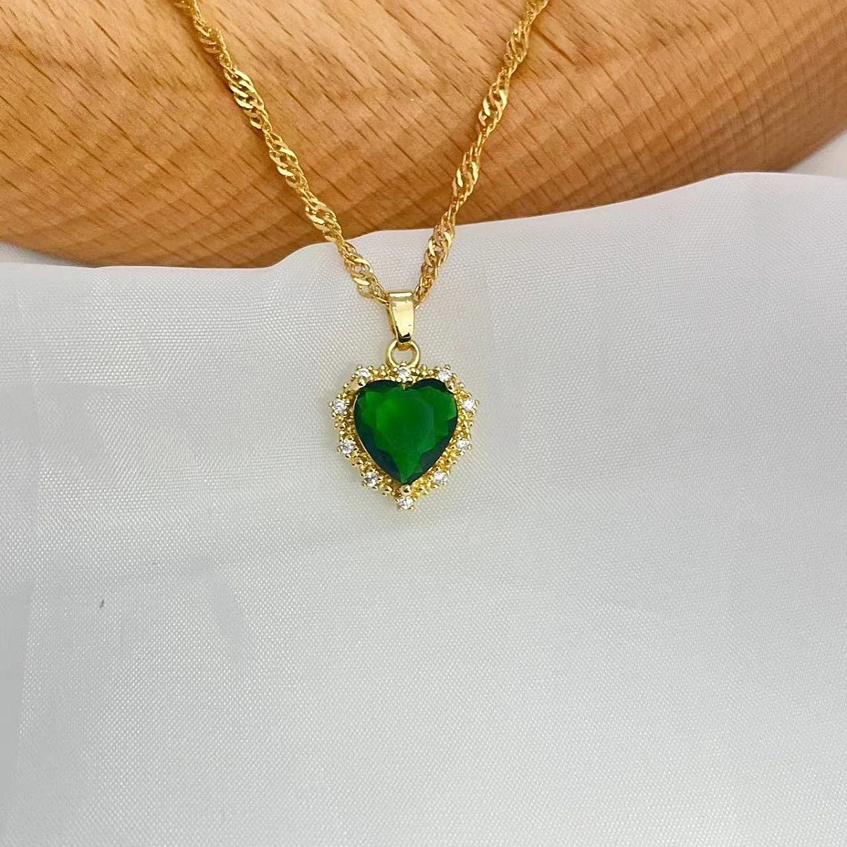 Women's Gold Love Heart Collarbone Chain Necklace
