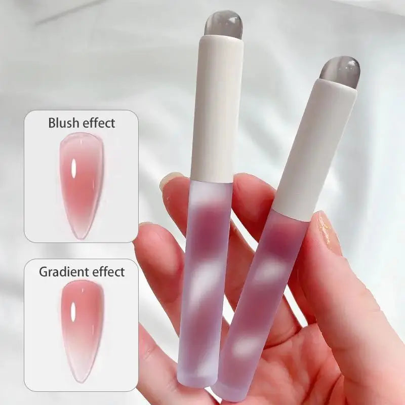Silicone Lip Brush with Cover – Mini Portable Cosmetic Tool
