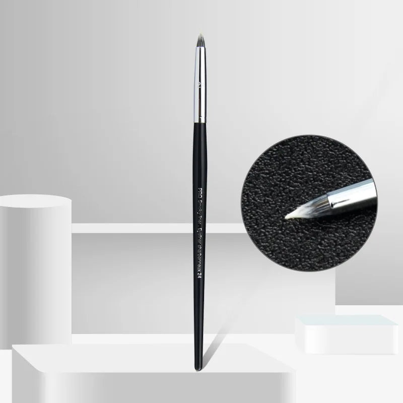 SEP #24 Long Handle Smoky Liner & Lip Makeup Brush
