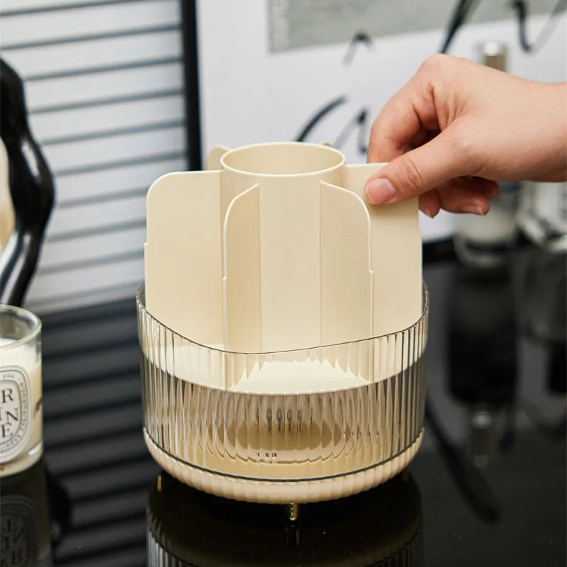360° Rotating Makeup Brush Holder – Bear Lid, 7 Compartments