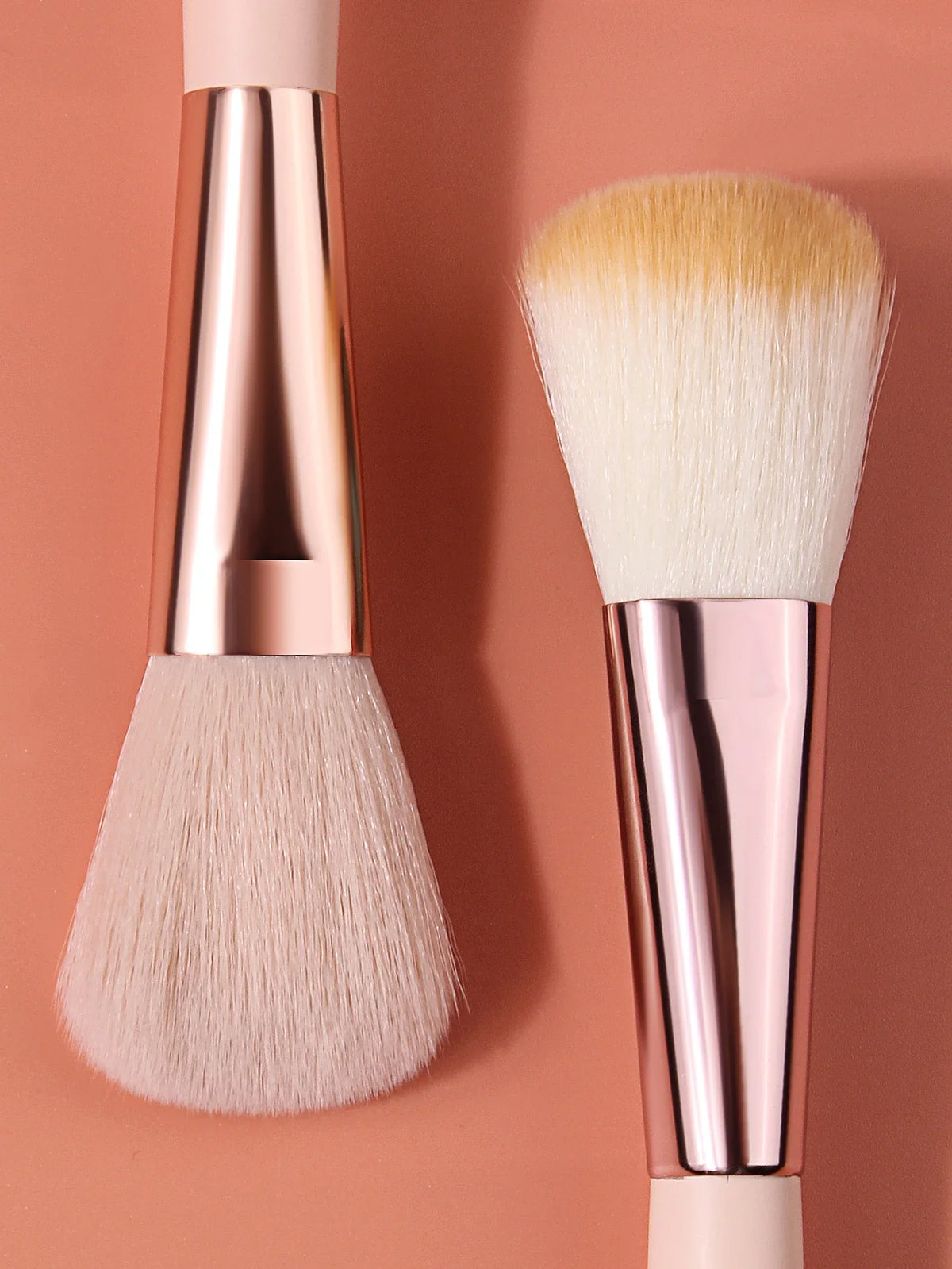 4Pcs Fluffy Makeup Brush Set – Foundation, Blush & Concealer
