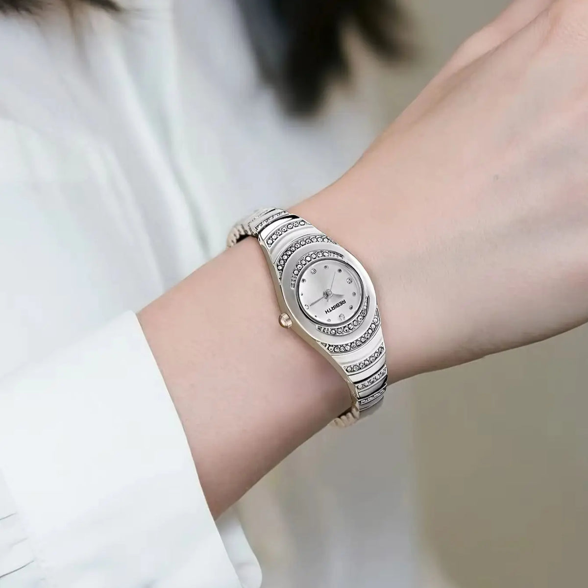 REBIRTH Vintage Oval Diamond Women's Quartz Watch | Steel Band