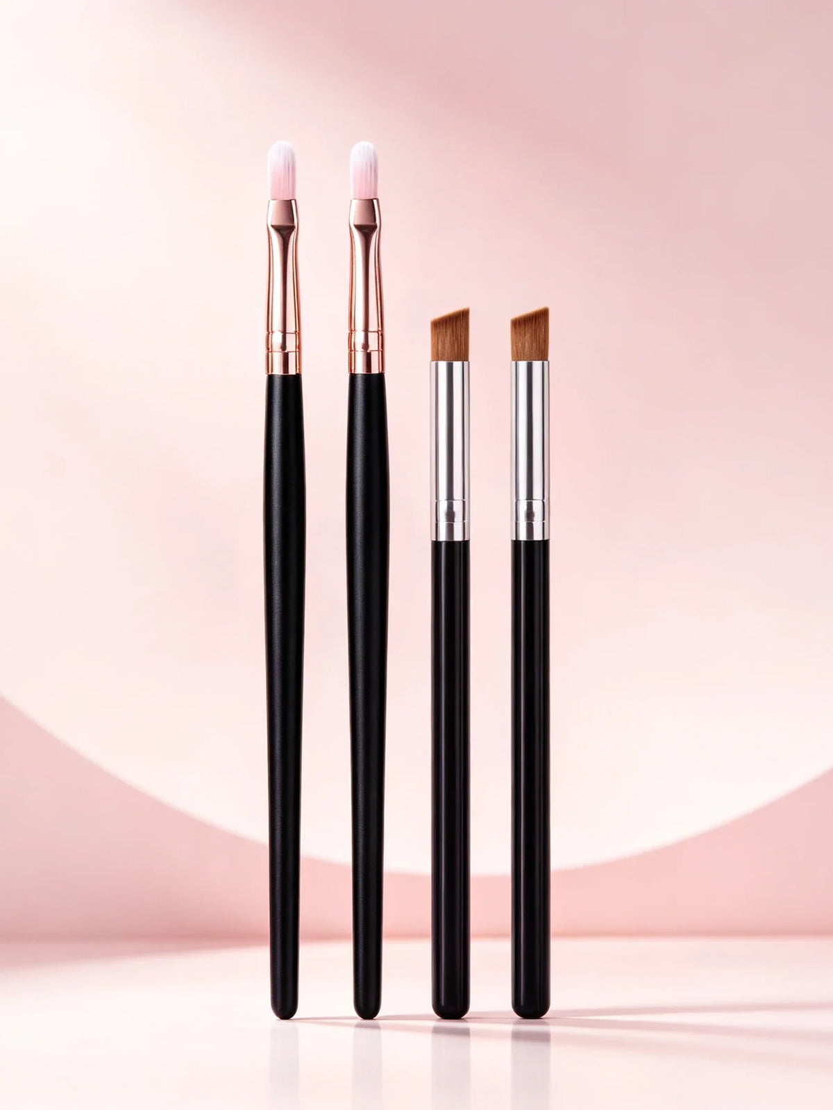 4-Piece Lip & Angled Concealer Brush Set – Soft Synthetic