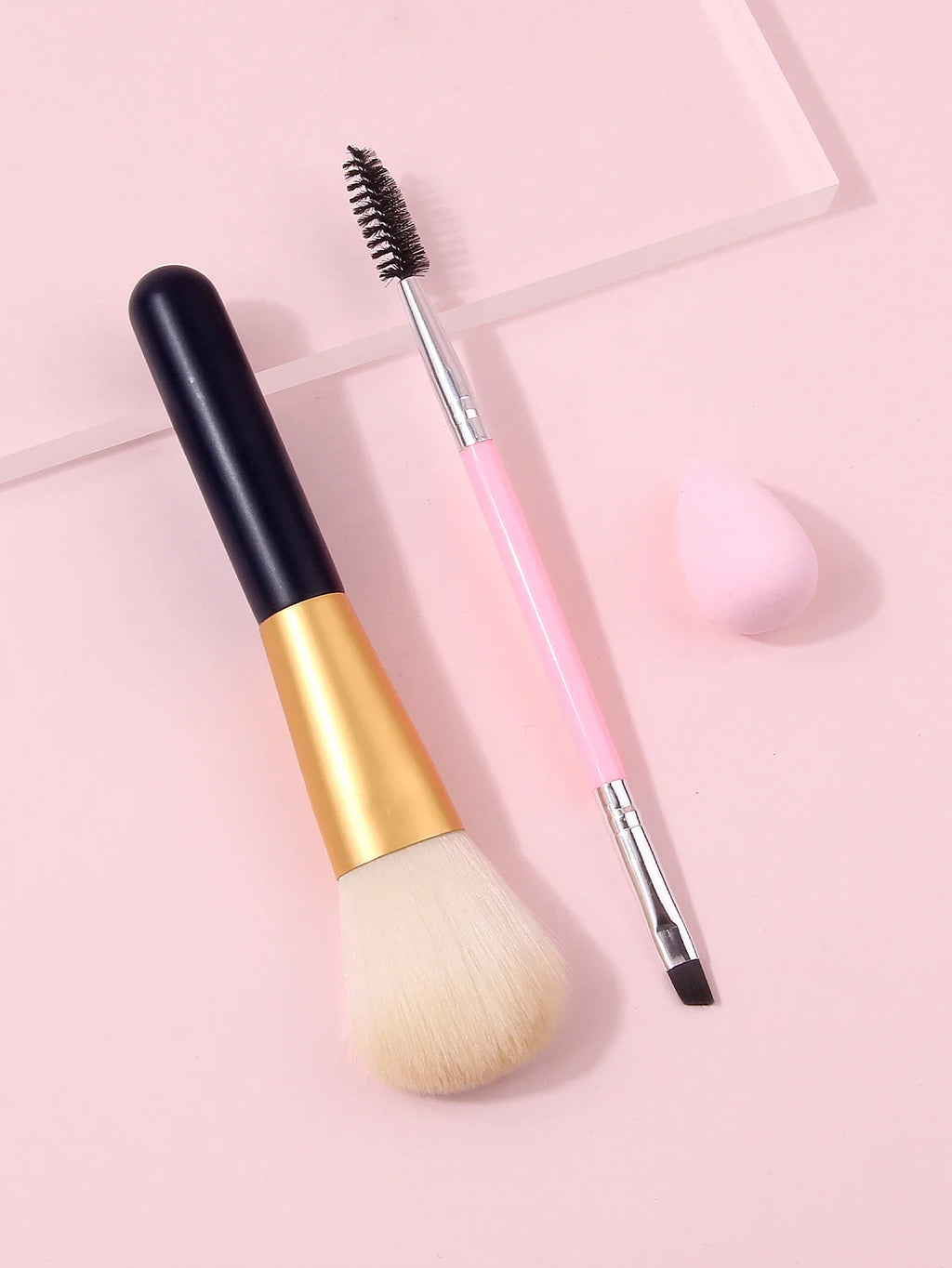 3-Piece Makeup Brush Set – Blush, Lash & Eyebrow Brushes