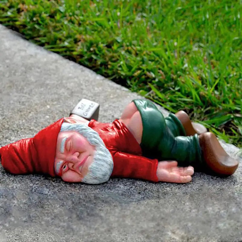Funny Drunk Garden Gnome Resin Figurine – Outdoor Statue