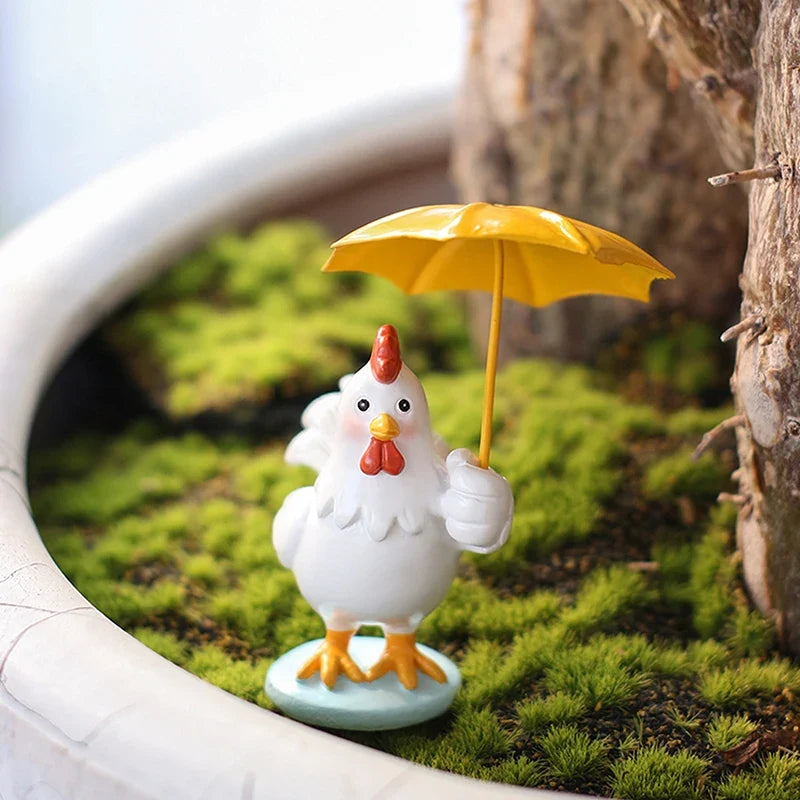 Rooster Figurine with Umbrella – Resin Garden Statue Decor