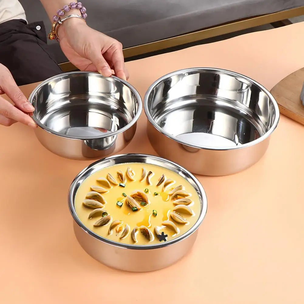 Stainless Steel Round Cake Mold – Even Heating Baking Pan