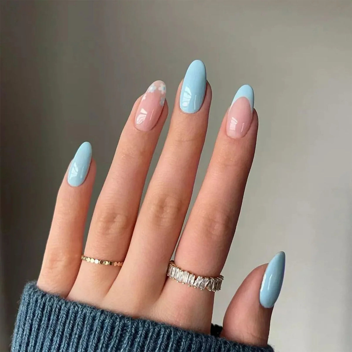 Almond False Nails L – Nude Floral Rhinestone Tips 24pcs | Nixie