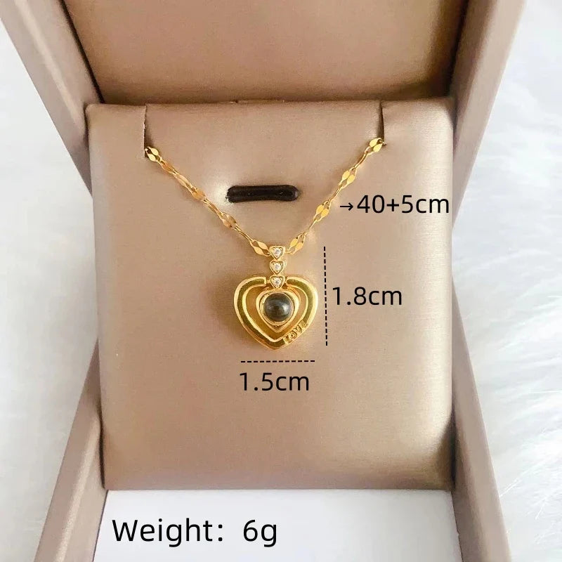 Women's Projection Pendant Necklace – "I Love You" Clavicle Chain