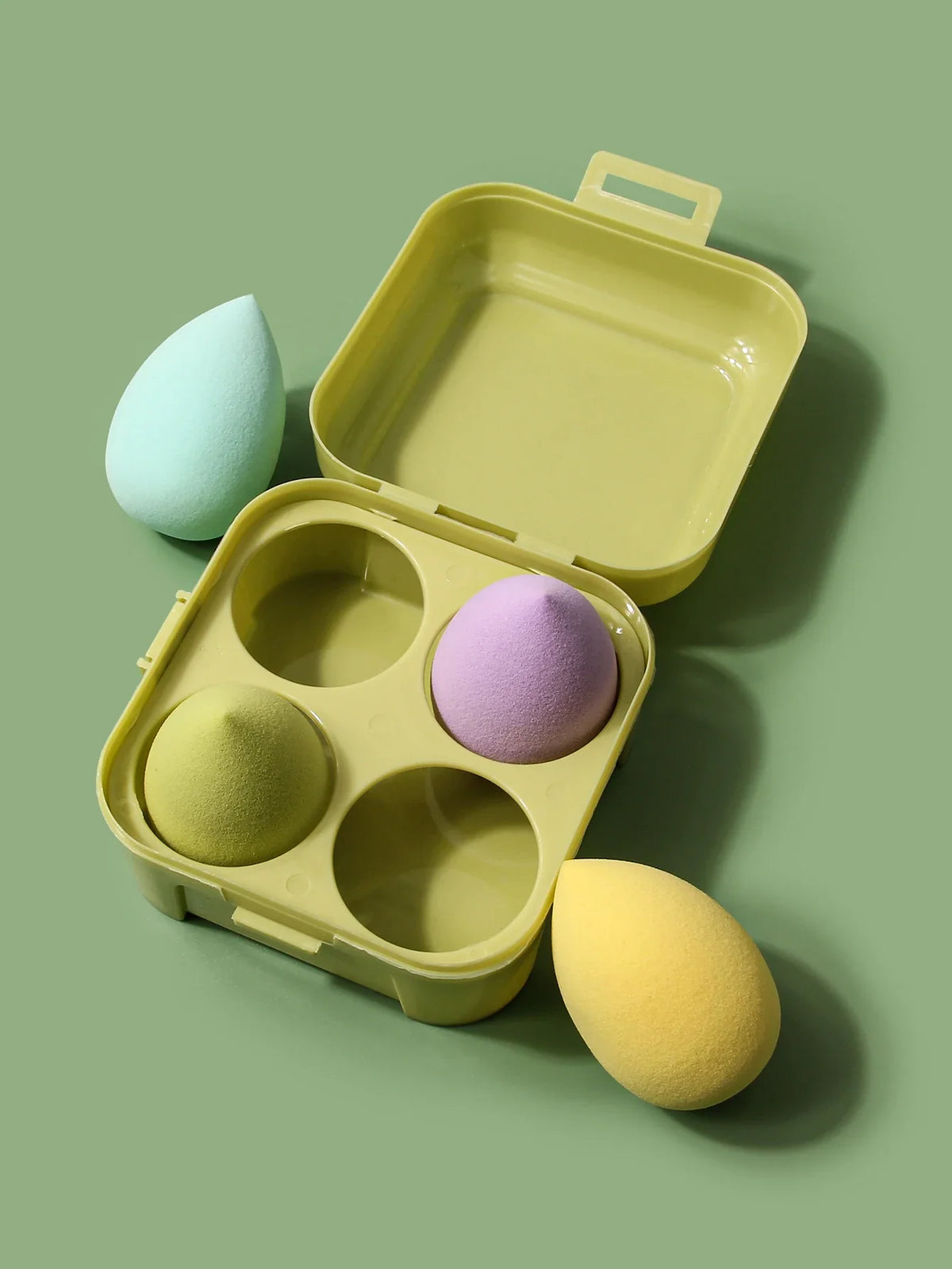4PCS Soft Makeup Sponge Set – Beauty Egg & Powder Puff