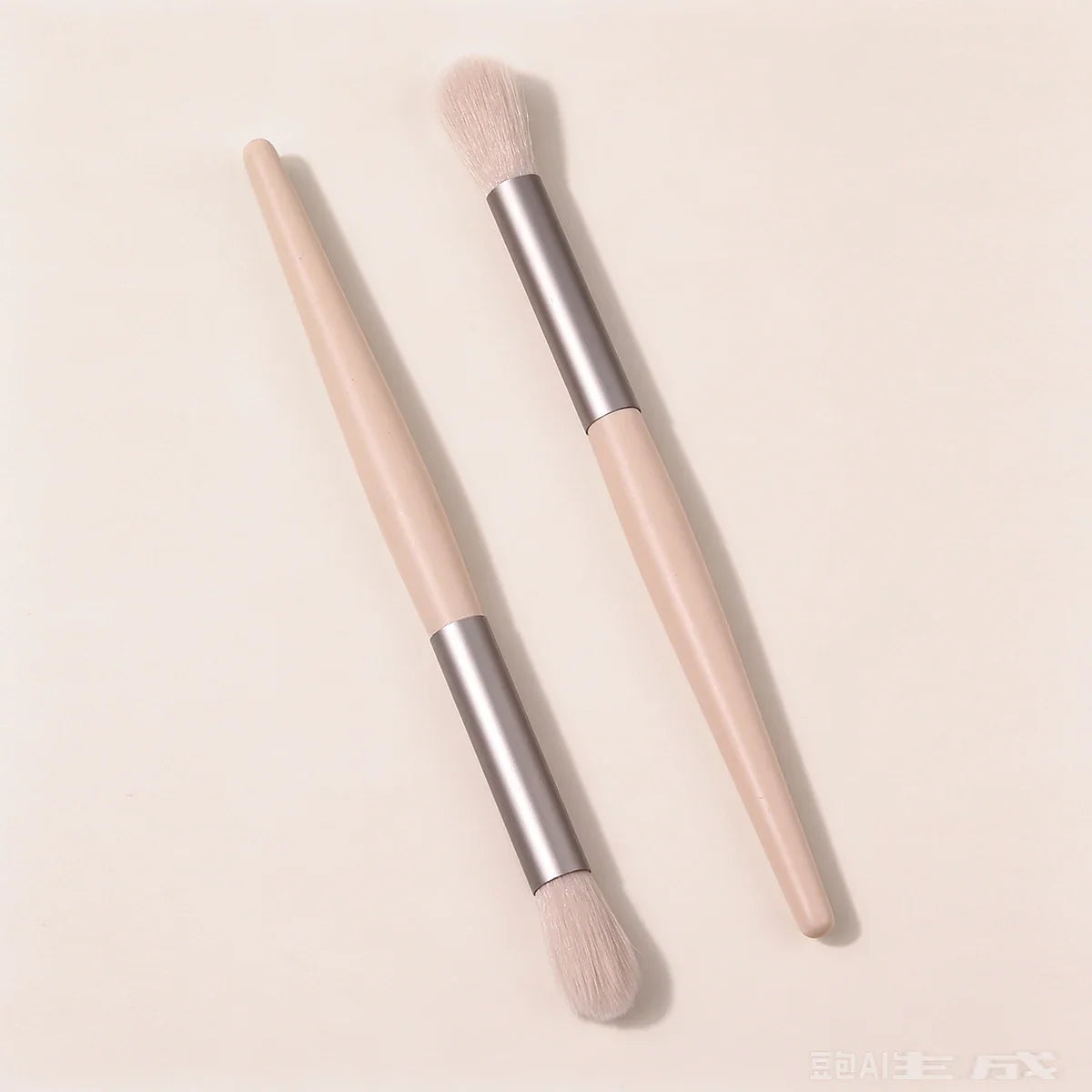 2Pcs Nose Shadow & Highlighting Makeup Brushes – Soft Bristles