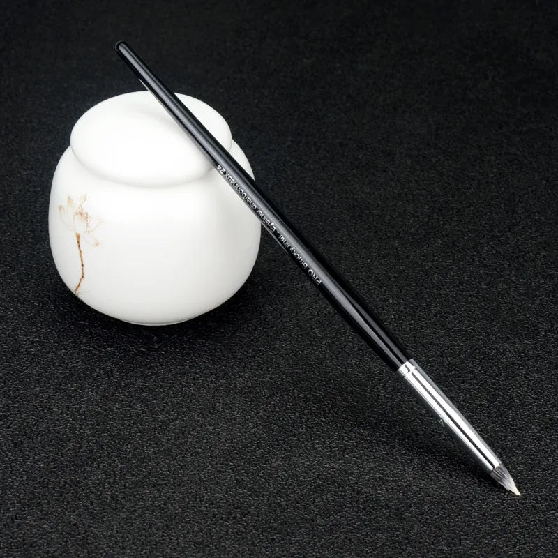 SEP #24 Long Handle Smoky Liner & Lip Makeup Brush