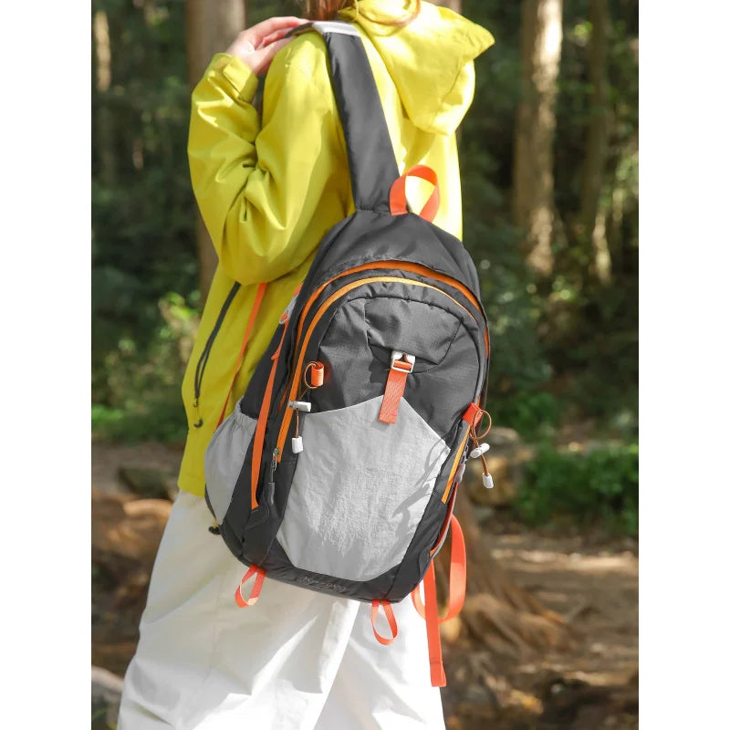 Lightweight Large-Capacity Backpack – Hiking, Camping & Travel