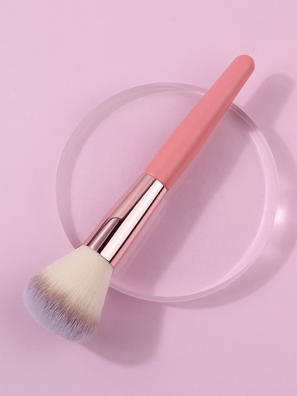 Pink Wooden Handle Makeup Brush – Blush, Contour & Highlighter