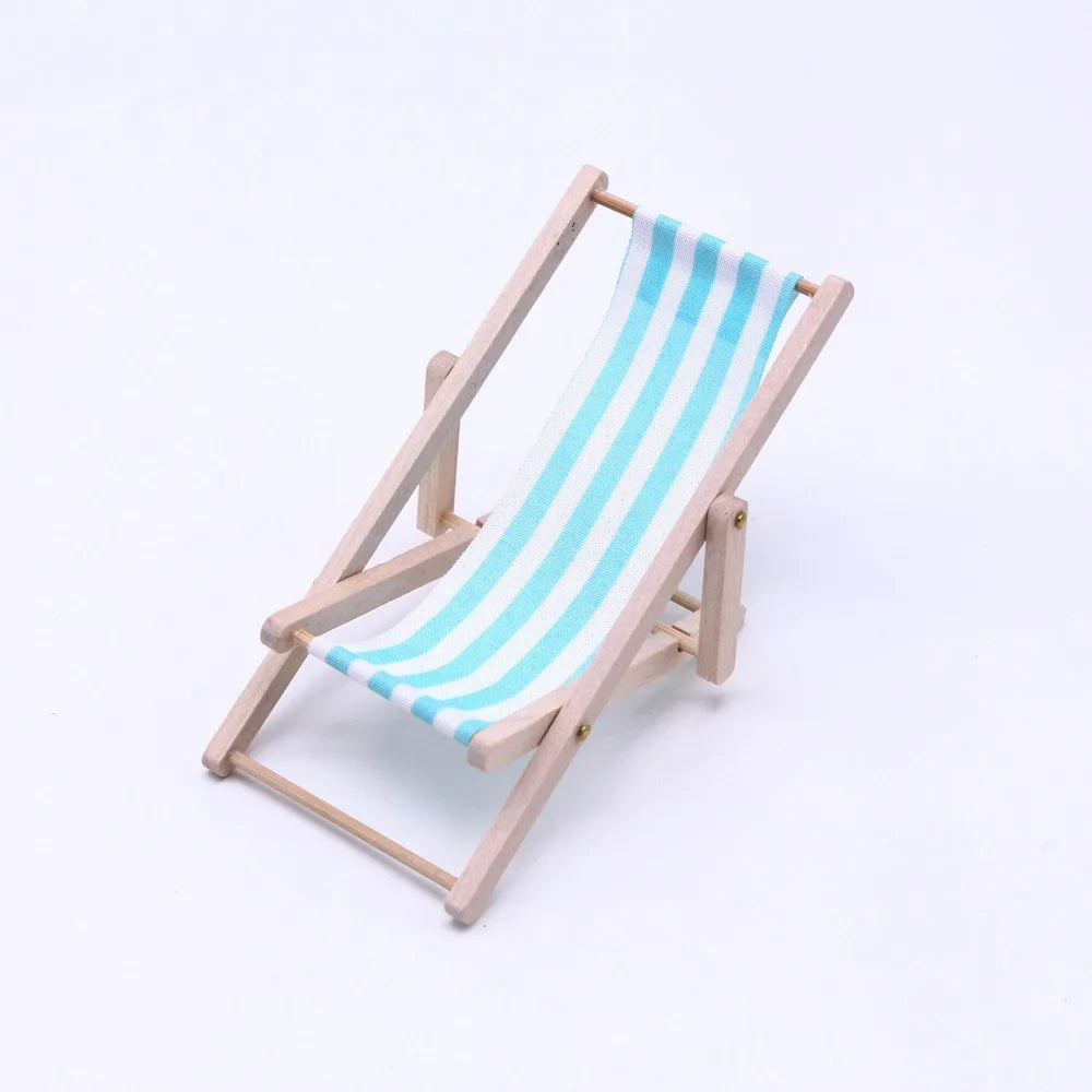 Miniature Dollhouse Beach Chair 1/12 Scale Foldable Wood