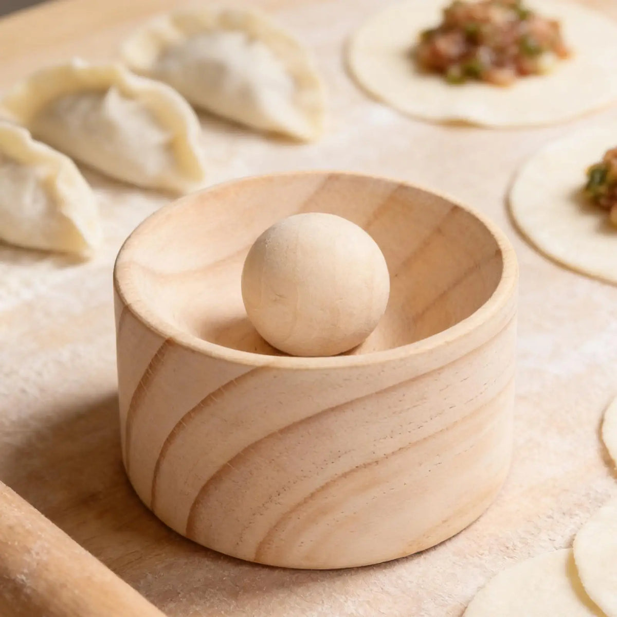 Wooden Dumpling Maker & Non-Stick Dough Skin Press Tool