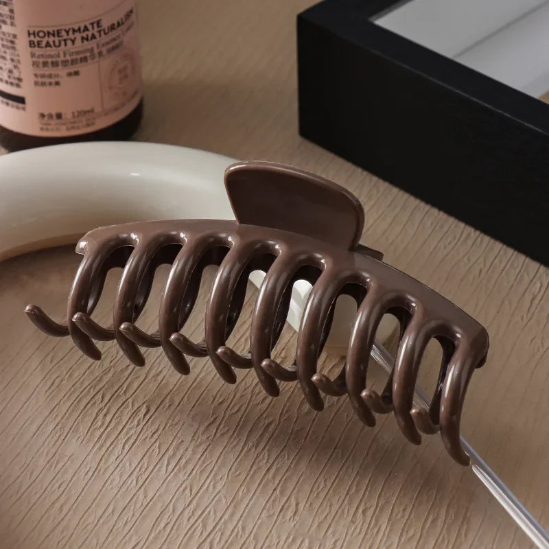 Soft Silicone Hair Claw Clip – Waterproof Crab Barrette