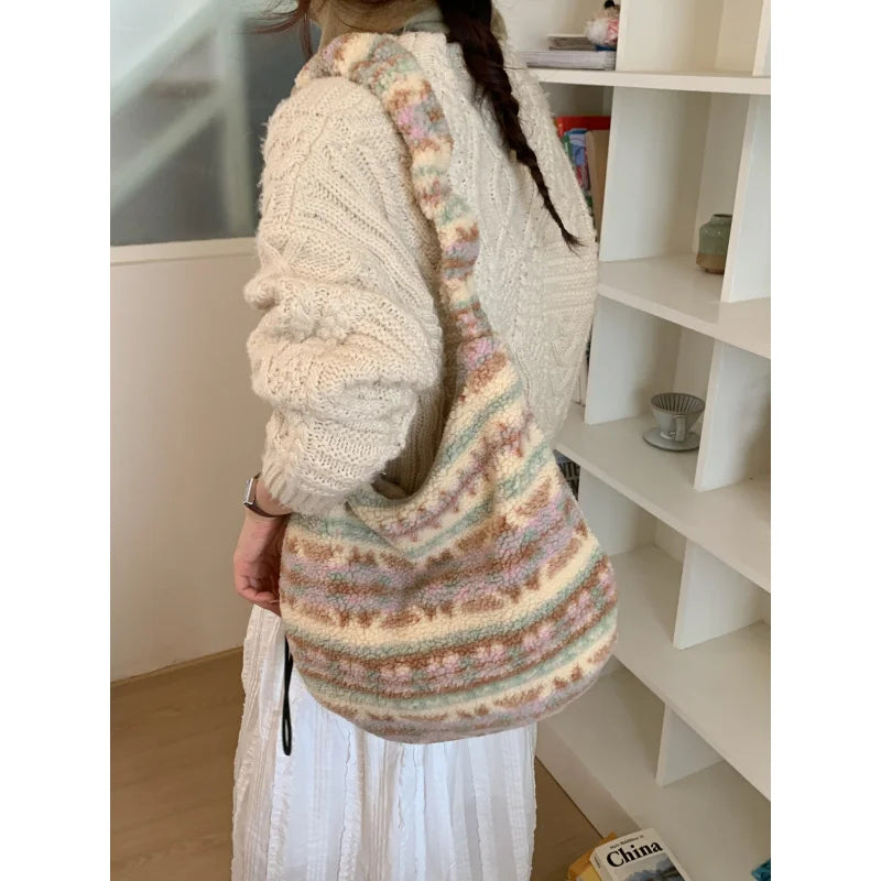 Korean Fair Isle Lamb Wool Tote Bag – Large Capacity | Nixie