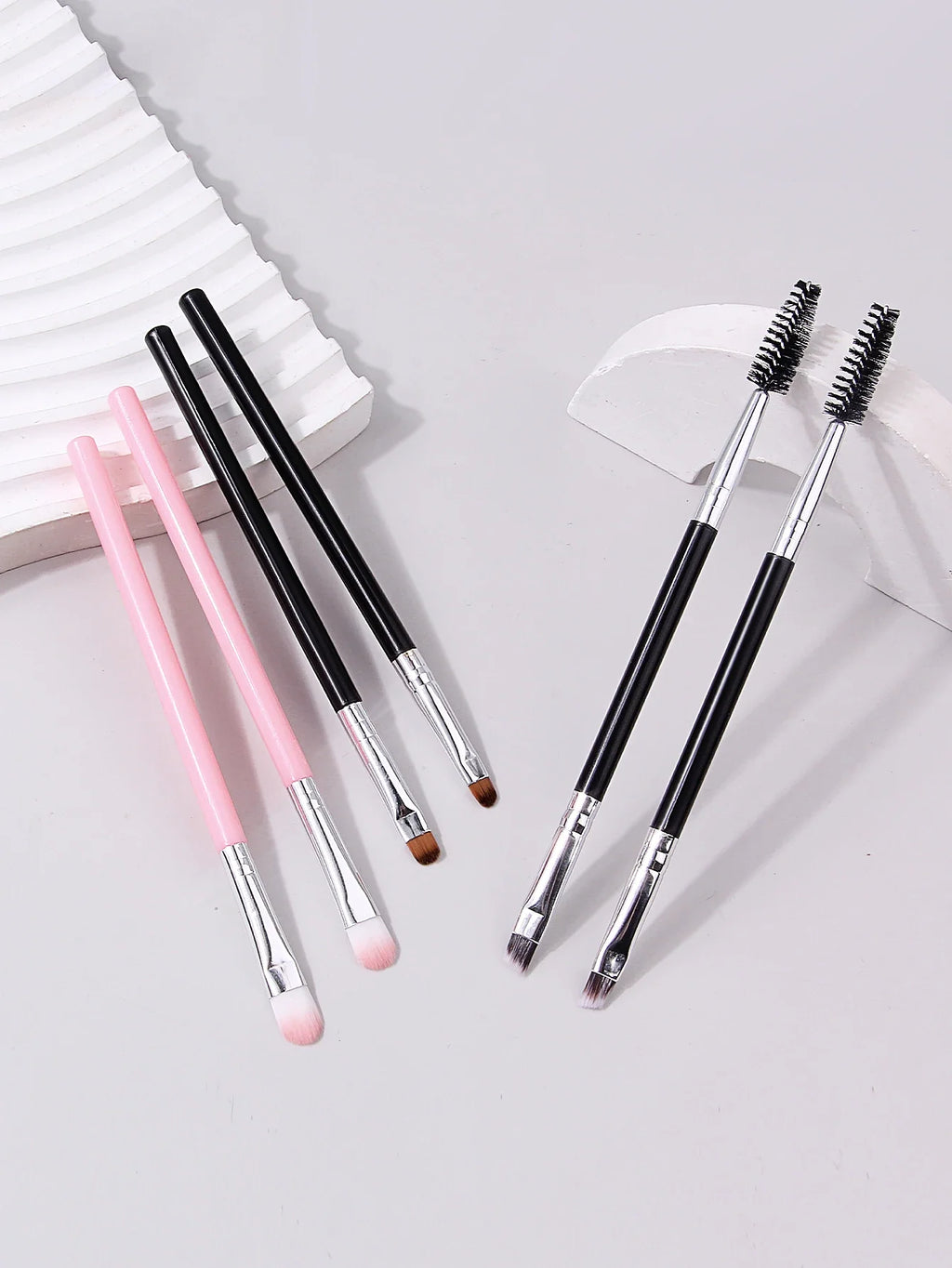 6-Piece Soft Synthetic Makeup Brush Kit – Foundation & Blush