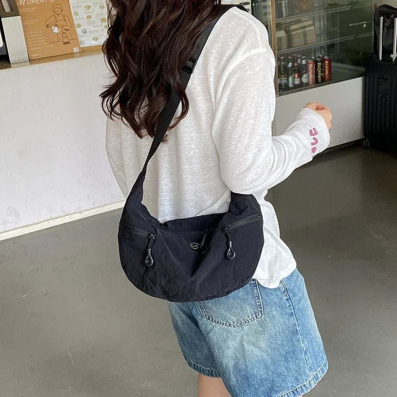 Women's Minimalist Large Capacity Crossbody Dumpling Bag