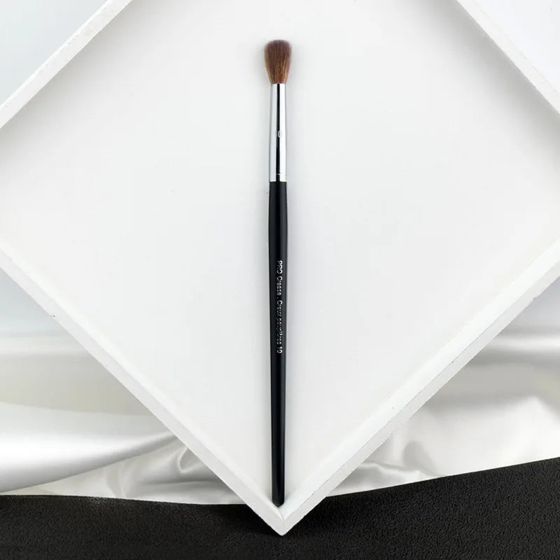 SEP #10 Crease Eyeshadow Blending Brush – Natural Goat Hair