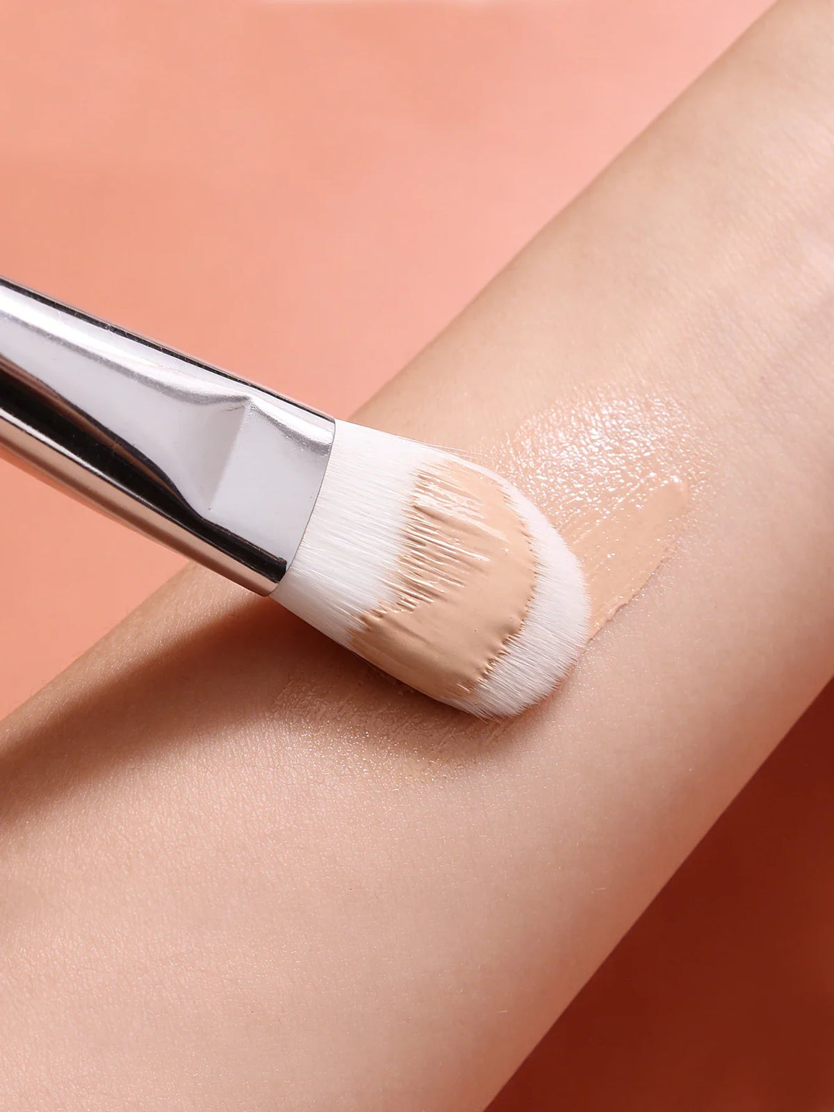 2PCS Soft Bristle Foundation Brushes – Streak-Free Face Brush Set