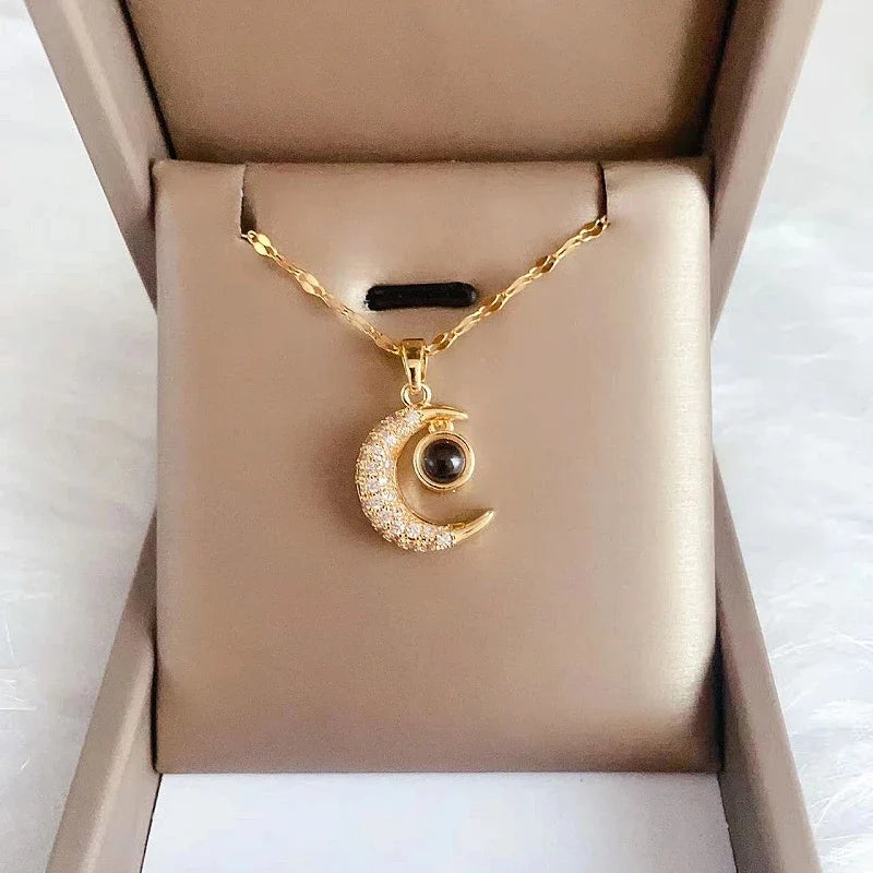Women's Projection Pendant Necklace – I Love You Clavicle Chain