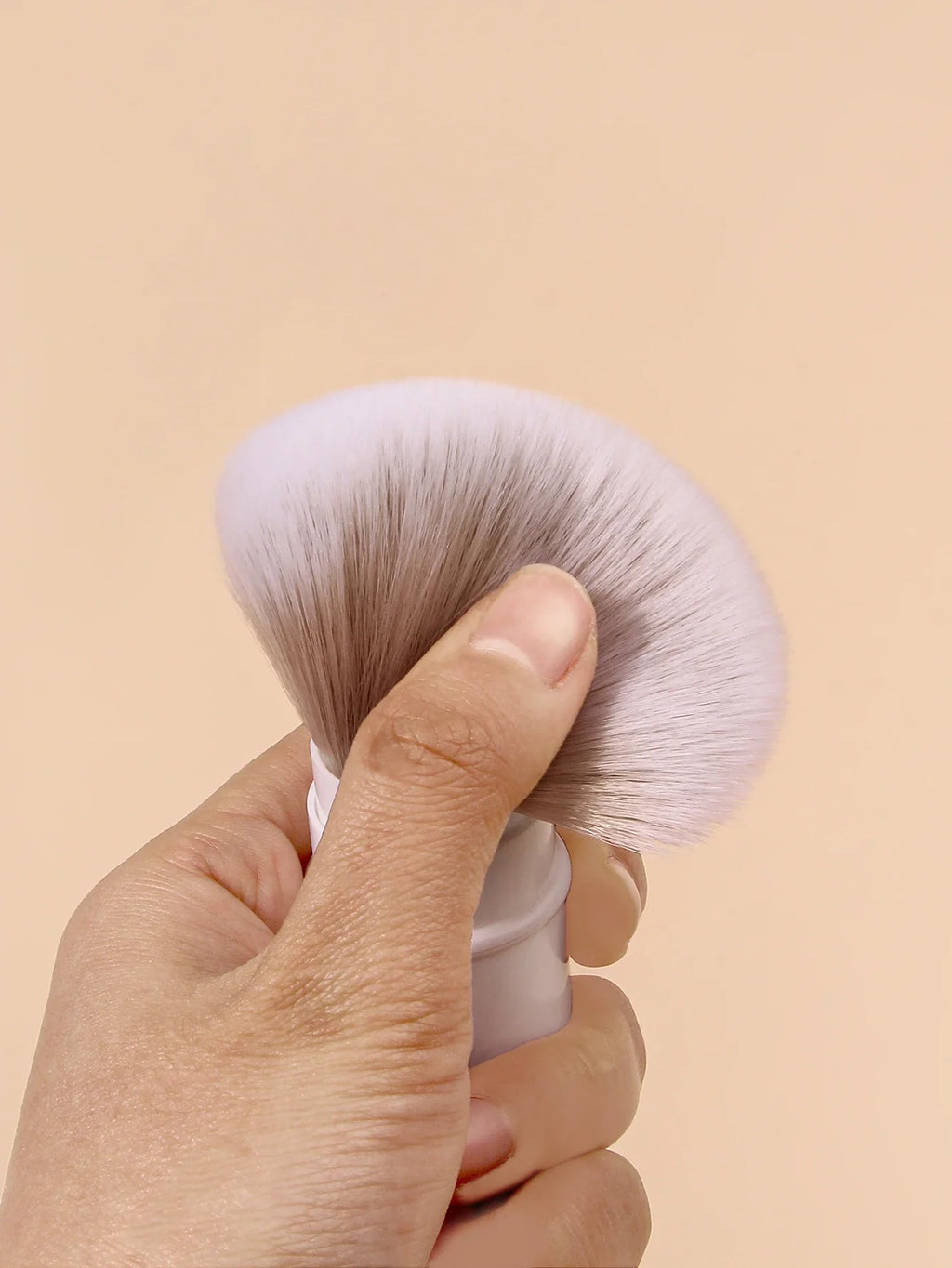Telescopic Portable Makeup Brush – Powder, Blush & Contour
