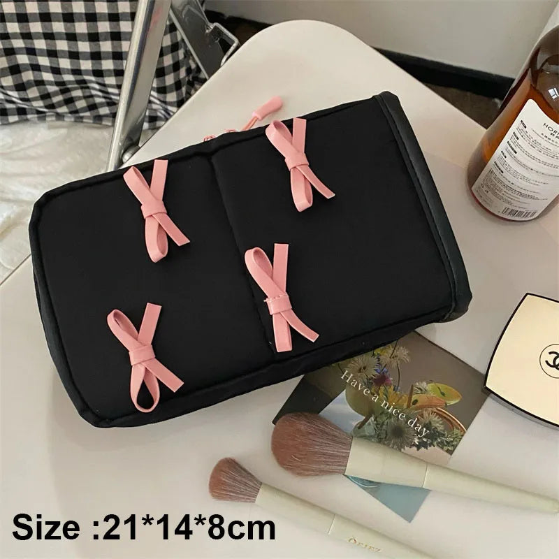 Stand-Up Makeup Brush Bag – Large Capacity Foldable Case