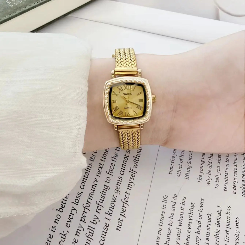 Gold Bohemian Retro Women's Quartz Watch | Roman Numeral