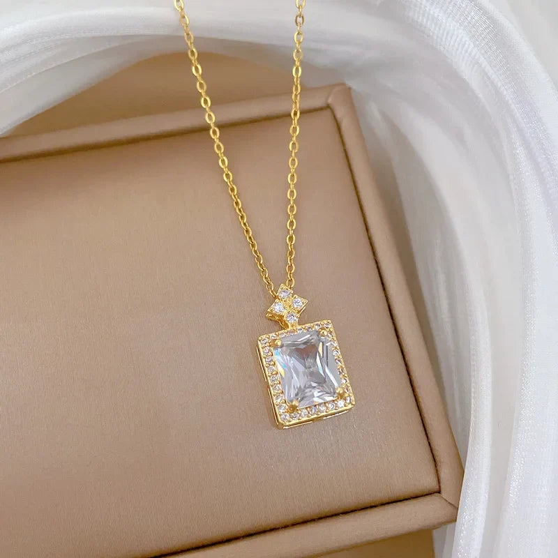 Women's Square Pendant Necklace – Gold Stainless Steel Chain
