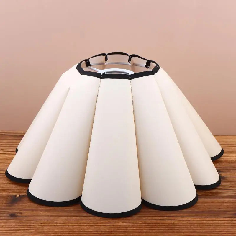 Flower Petal Desk Lamp Shade – Modern Bedroom & Study Decor