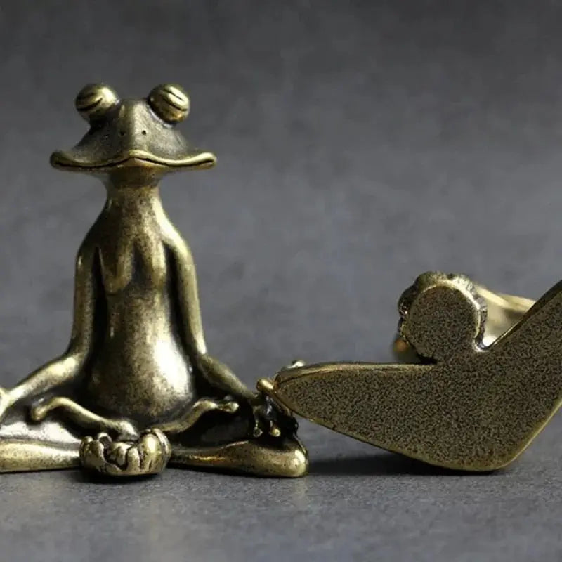 Brass Frog Zen Buddhist Statue Incense Burner & Tea Pet Décor