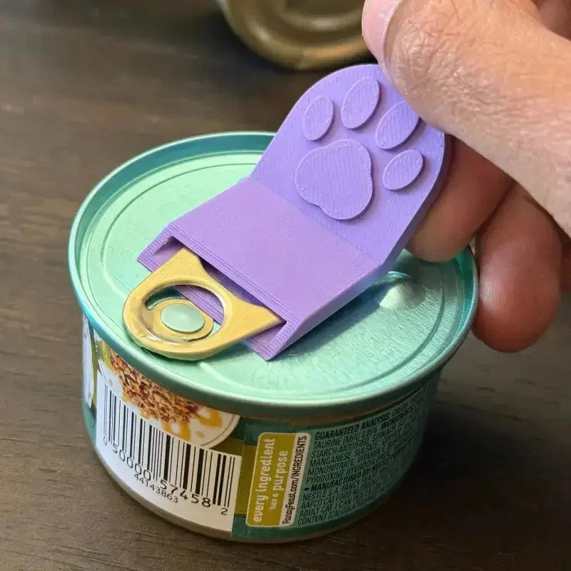 Plastic Pet Can Opener – Non-Slip Handle for Dog & Cat Food