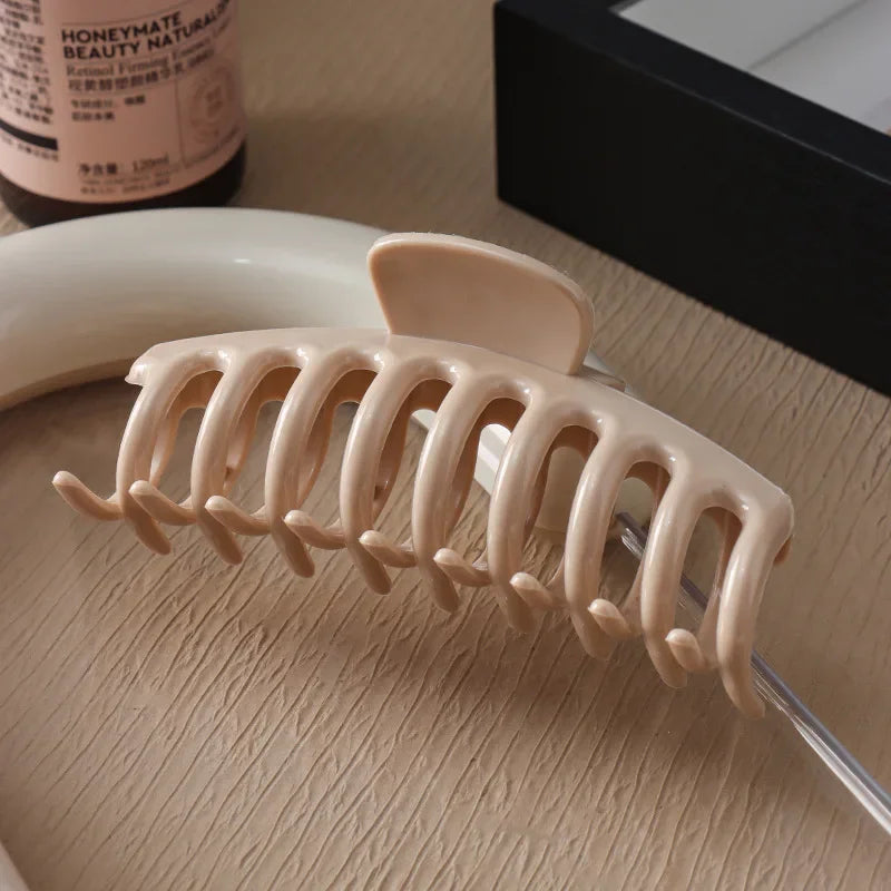 Soft Silicone Hair Claw Clip – Waterproof Crab Barrette
