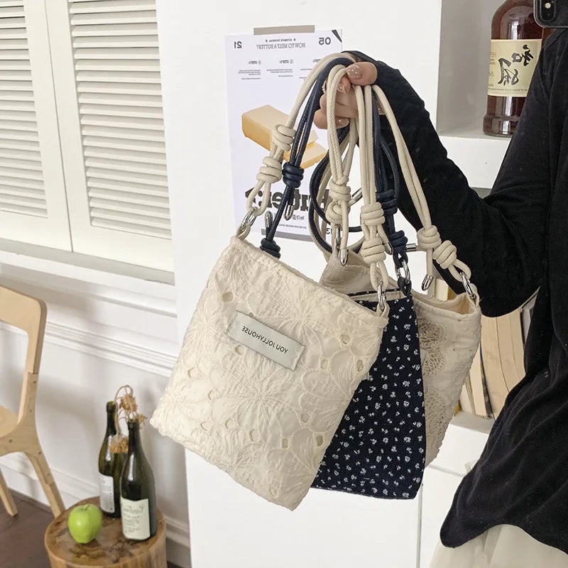 Korean Floral Embroidered Canvas Crossbody Bag | Nixie