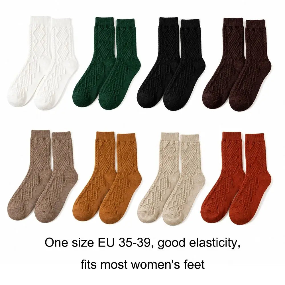 Women's Wool Blend Cable Knit Thermal Crew Socks | Winter