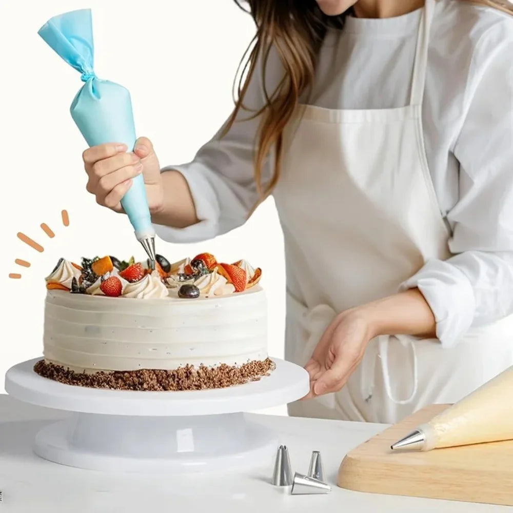 360° Cake Turntable Set – Scraper, Nozzles & Decorating Tools