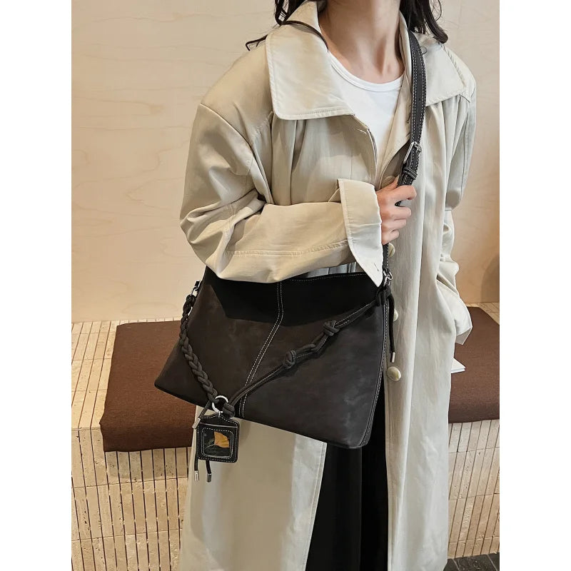 Vintage Large Capacity Crossbody Shoulder Bag | Nixie BB-806