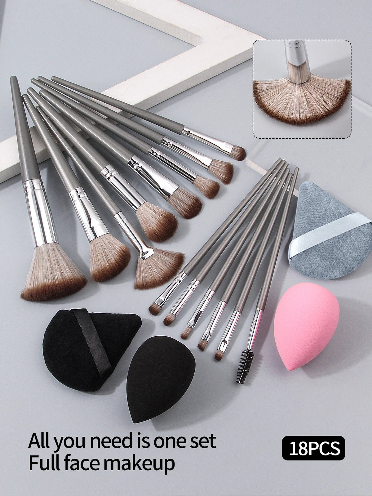 18PCS Professional Makeup Brush Set with Sponges & Puffs