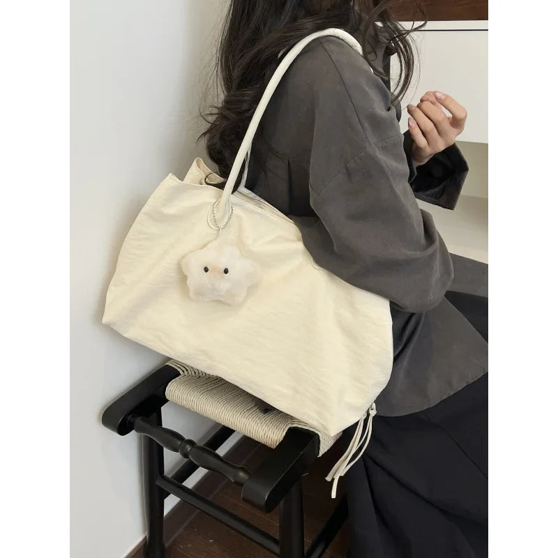 Korean-Style Large Capacity Lightweight Nylon Handbag for Women