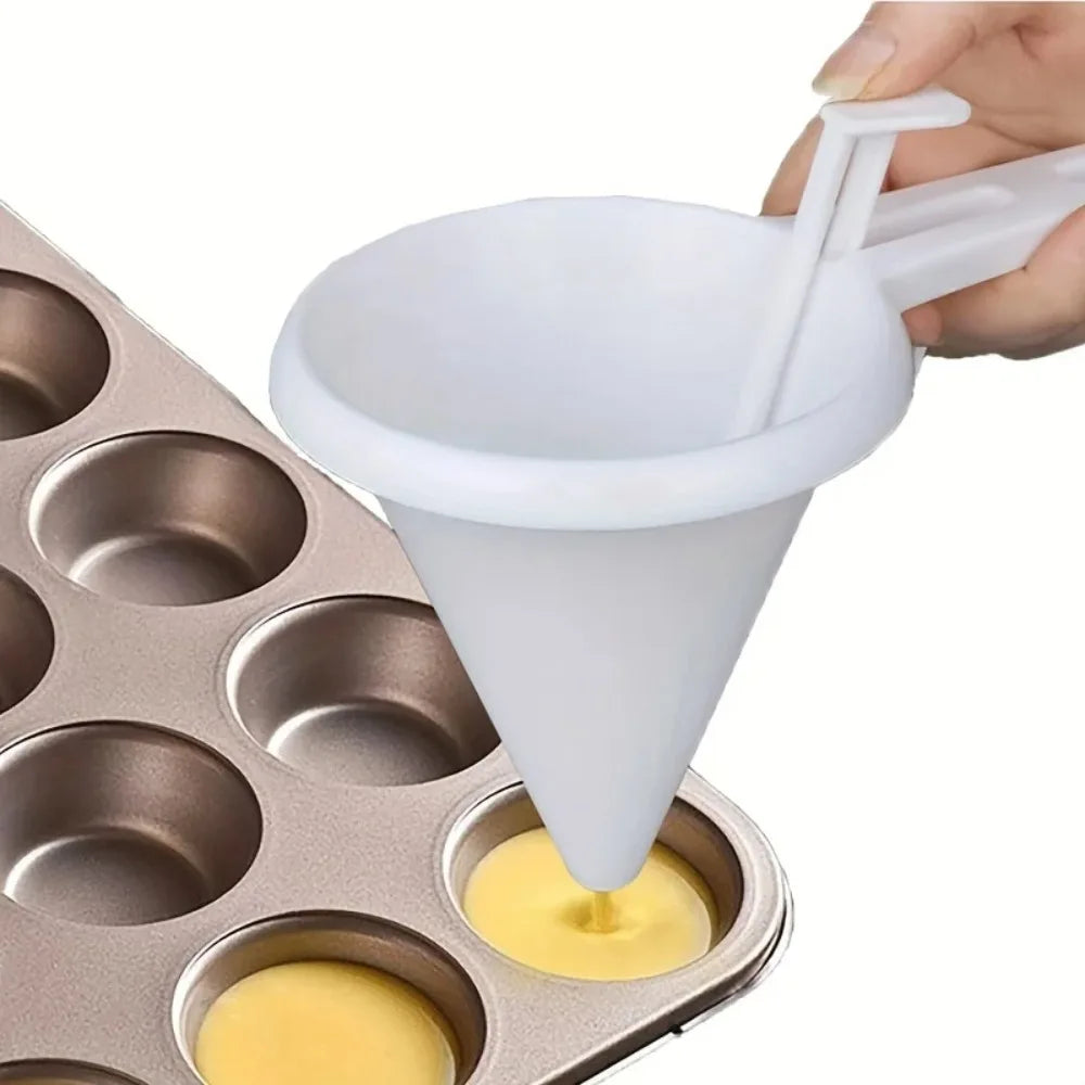 Adjustable Batter Dispenser – Handheld Cream Funnel Baking Tool