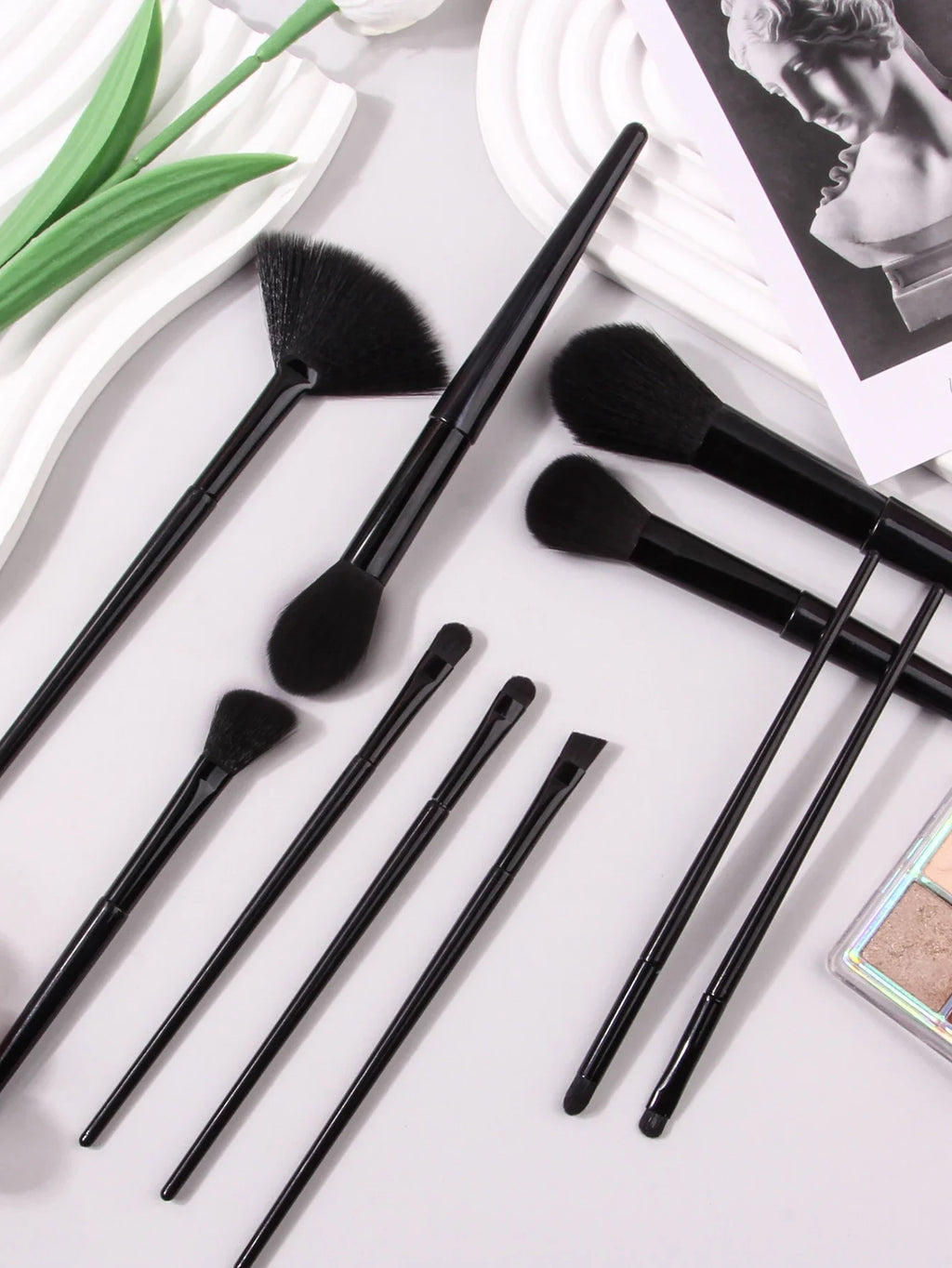 10-Piece Soft Bristle Makeup Brush Set – Foundation & Blush