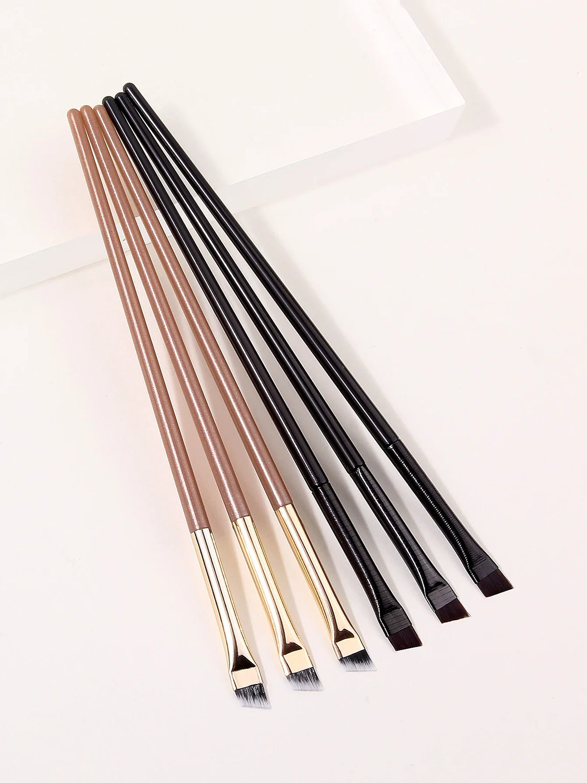 Ultra Thin Blade Eyeliner & Eyebrow Brush Set – 6 Pcs