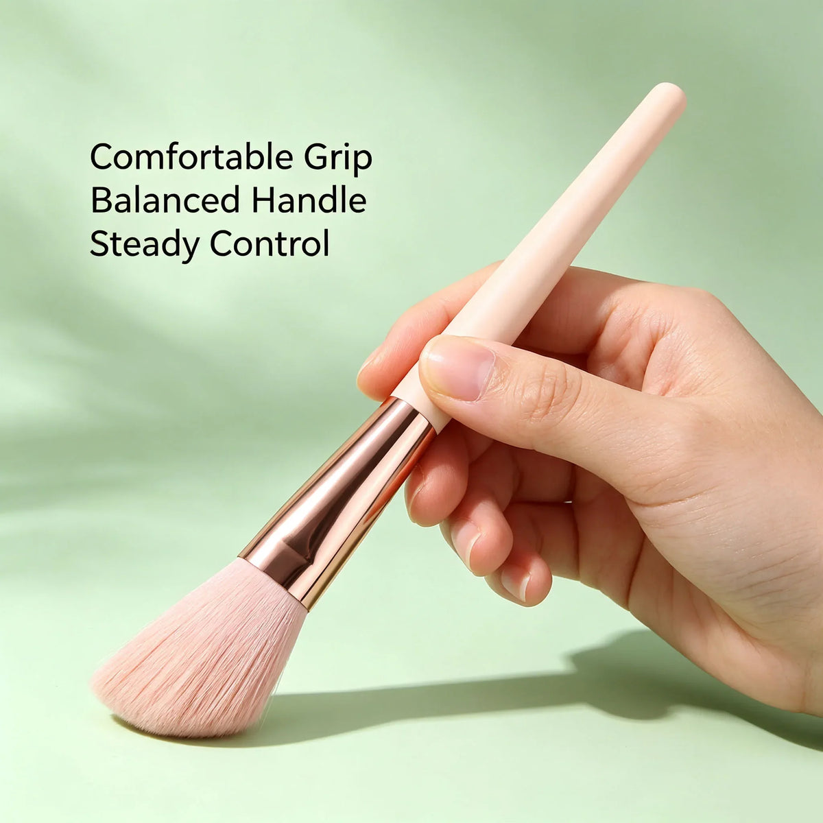 Angled Blush Contour Highlighter Brush – Soft Bristles | Nixie